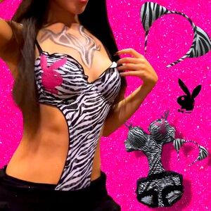 Zebra Halloween Playboy Vintage 2000s dead stock lingerie set 🩷🦓